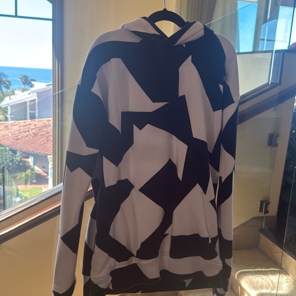 Abercrombie kids black and white hoodie